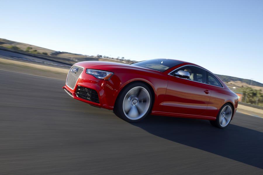  Audi RS5 Coupe 2012 года  (NA) (фото 16 из 104)